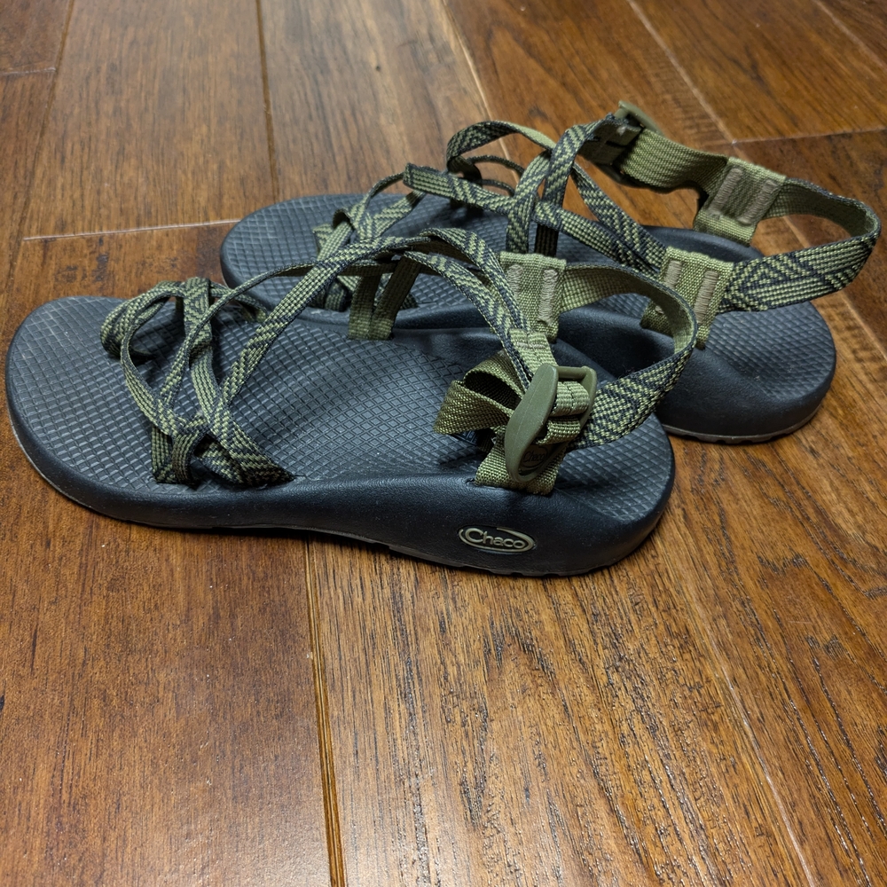 Chaco Olive and Black Outdoor Sandals